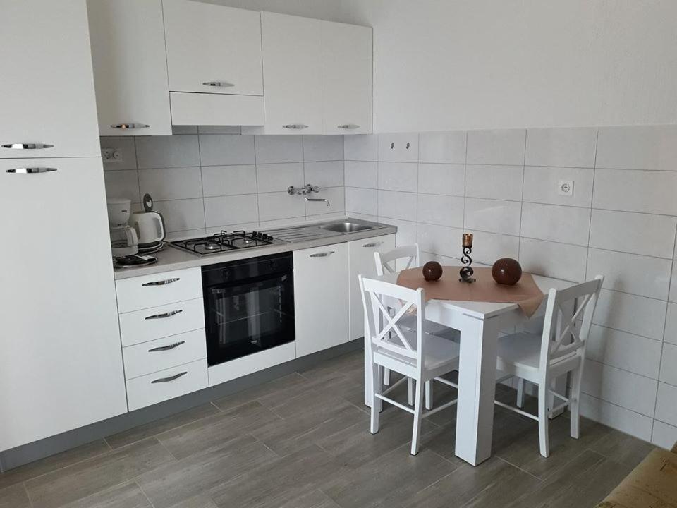Delfin Apartments 스베티 유라이 외부 사진